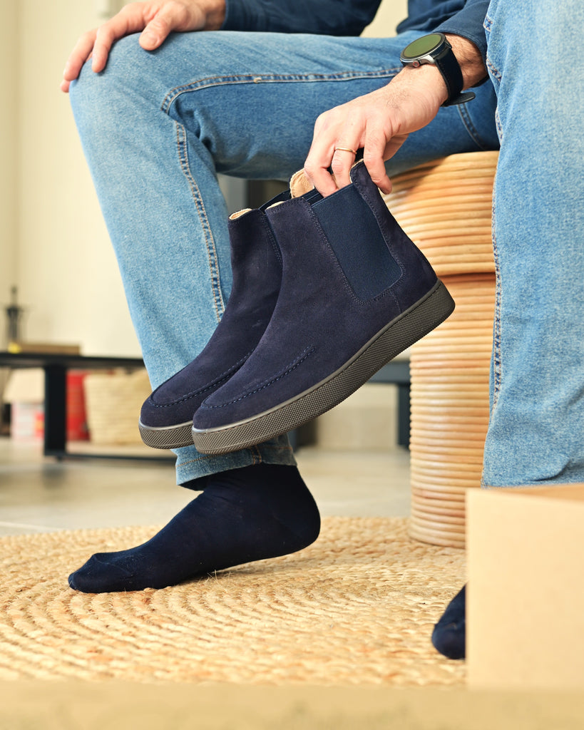 Cortina - Navy Suede