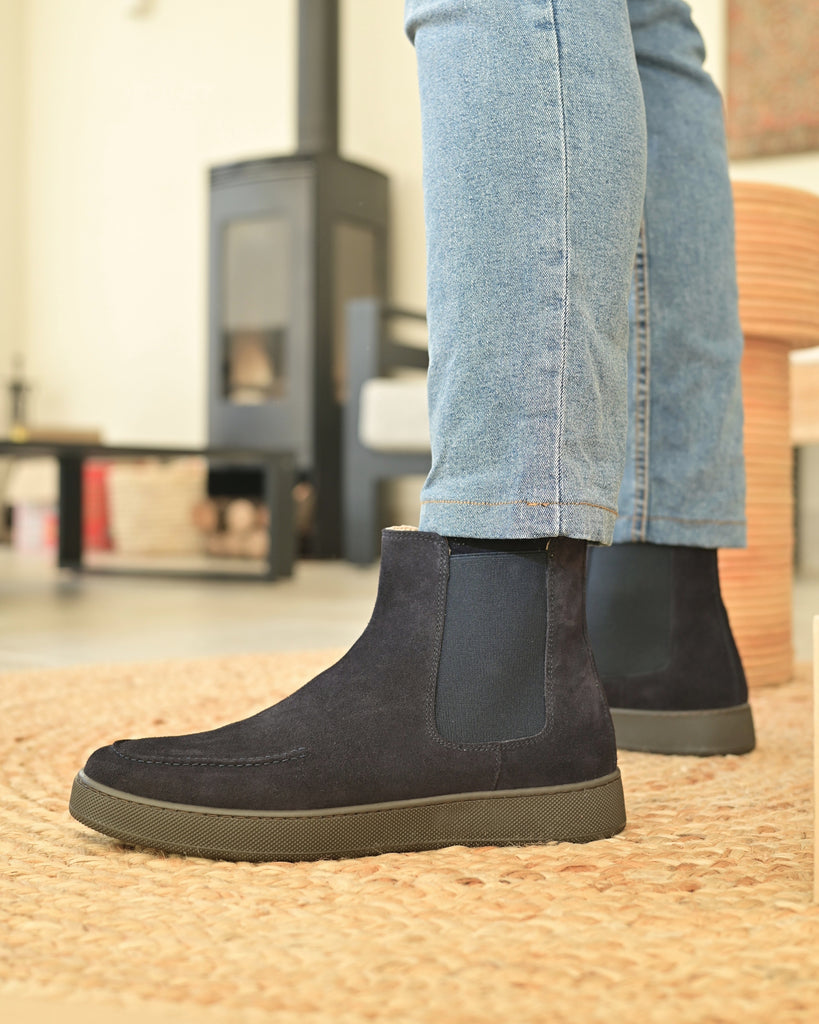 Cortina - Navy Suede