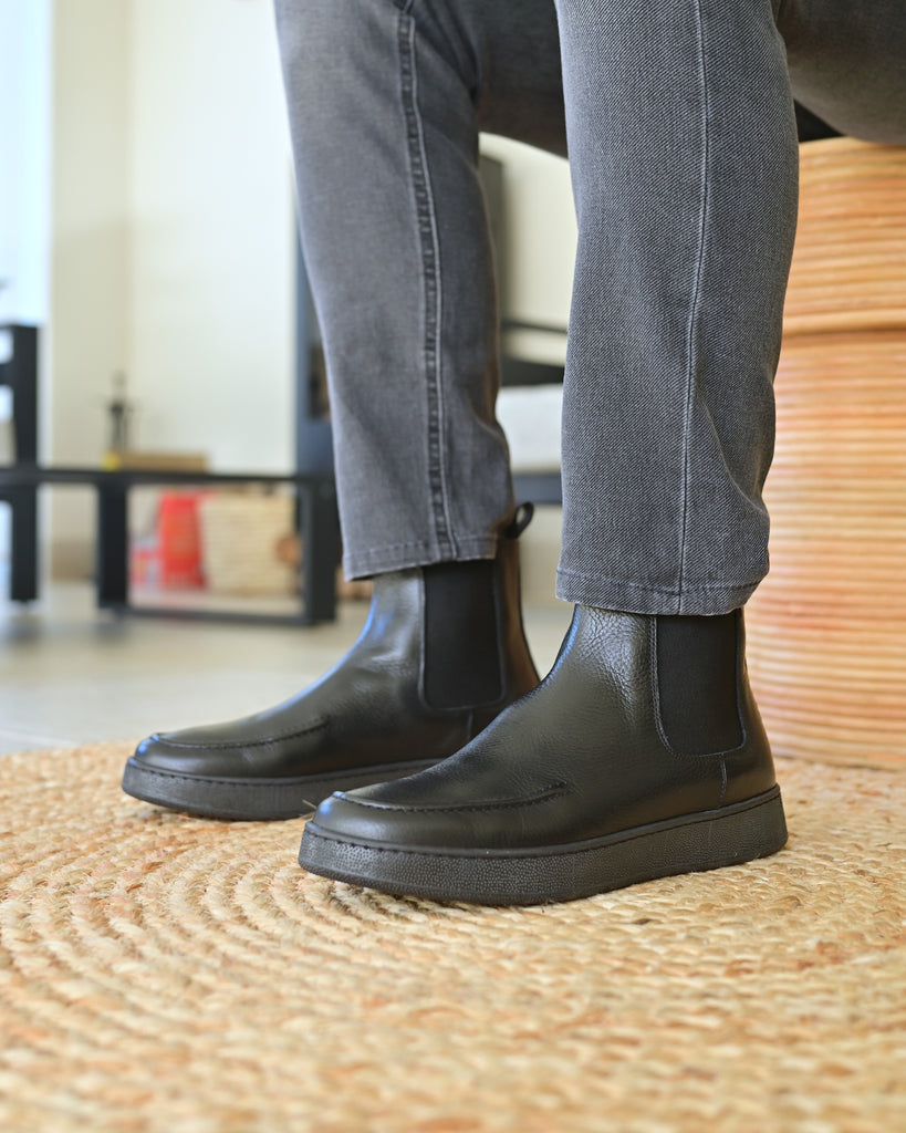 CORTINA - Pelle Nera Martellata