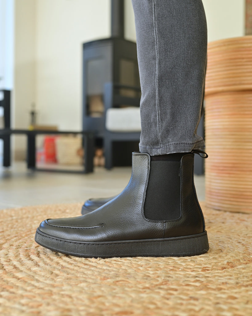 CORTINA - Pelle Nera Martellata