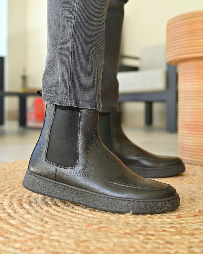 CORTINA - Pelle Nera Martellata