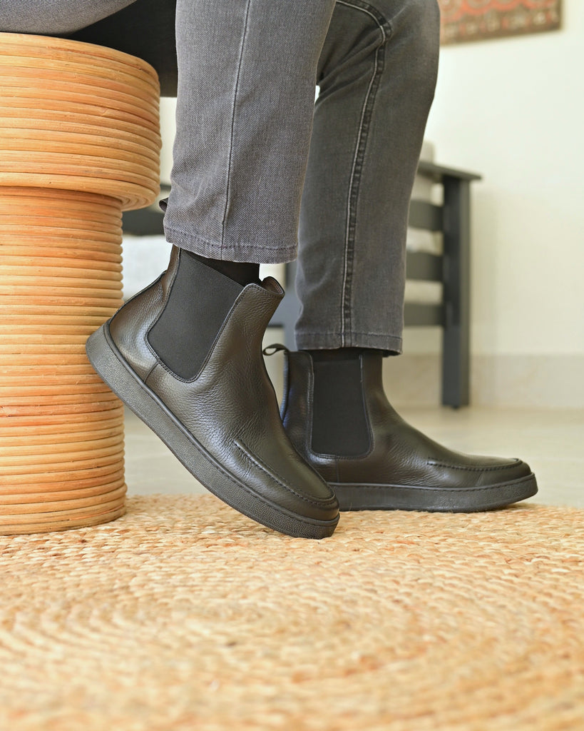 CORTINA - Pelle Nera Martellata