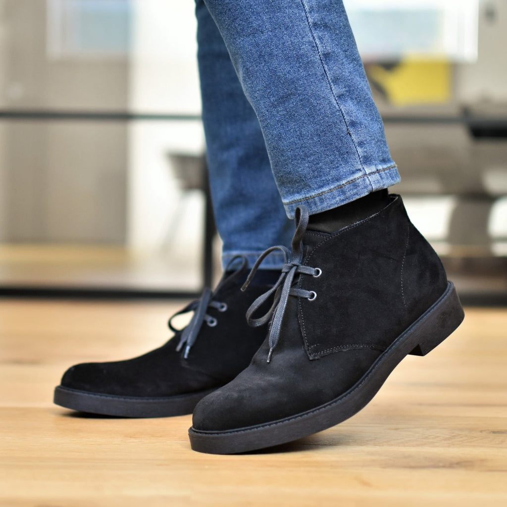 NIB $650 DI MELLA NAPOLI Cashmere-Lined Black Suede Chukka Boots US 8.5 NIB $650 DI MELLA NAPOLI Cashmere-Lined Black Suede Chukka Boots US 8.5